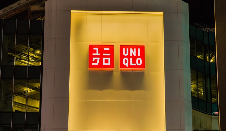 uniqlo logo